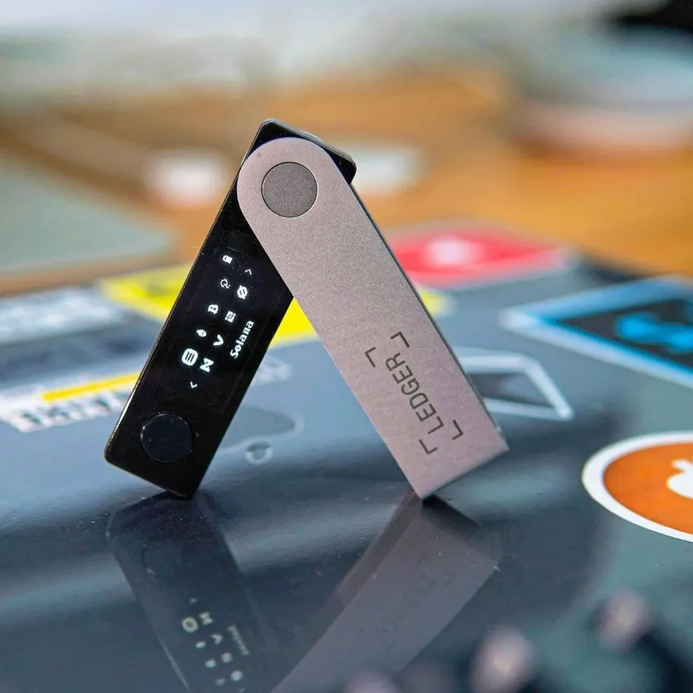 Ledger 售后支持页面主视觉